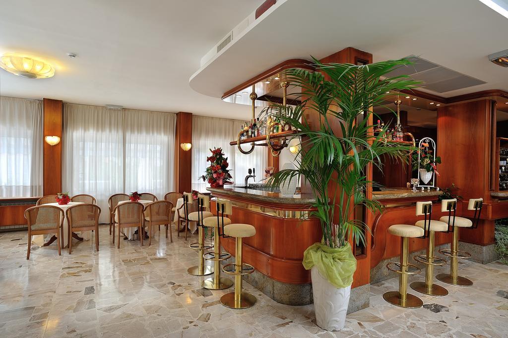 Corallo Wellness Hotel Diano Marina Exterior foto